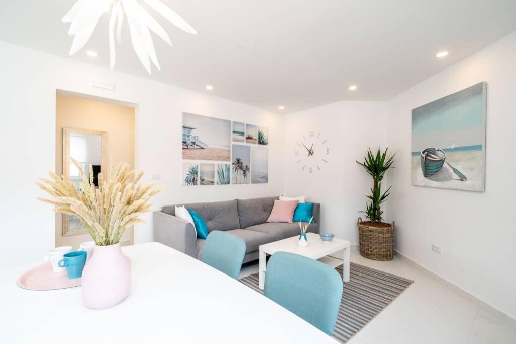 Diana: Bayside View Beauty - A Romantic Apartmán